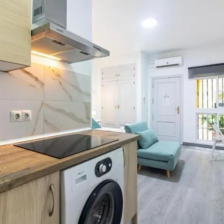 Estudio Jinetes By Rent Me * Malaga